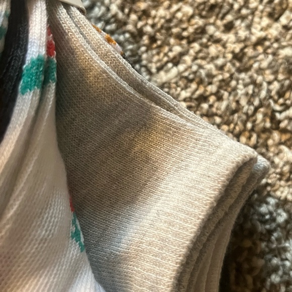 Majesty Brands Set of 10 Pair of No Show Mistle Toes Socks - Fits Sizes 4-10 - Picture 10 of 12